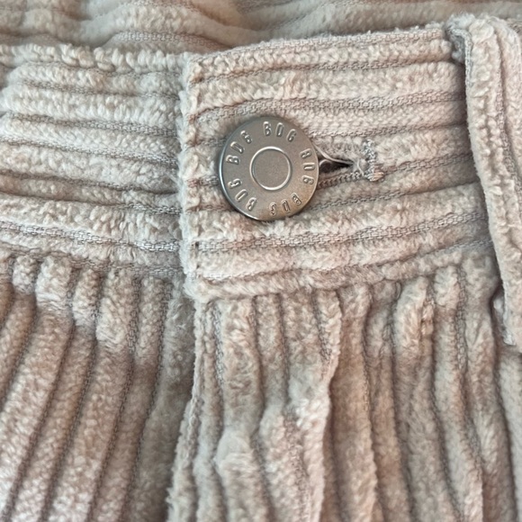 BDG Urban Outfitters UO High Waisted Baggy Beige Corduroy Pant - Picture 7 of 12